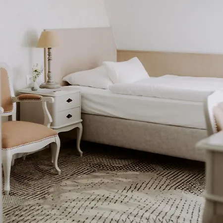 Art Hotel 4*