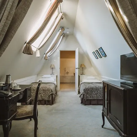Art Hotel 4*